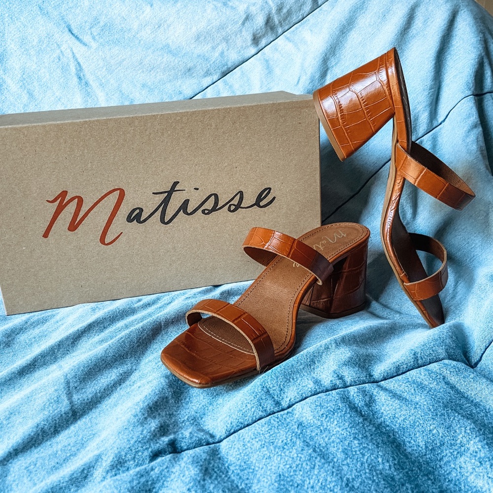 Madrid Croc Block Heel